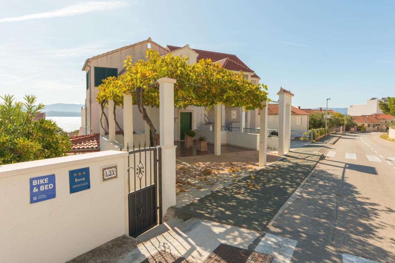 Apartments Lux Bol Exterior foto